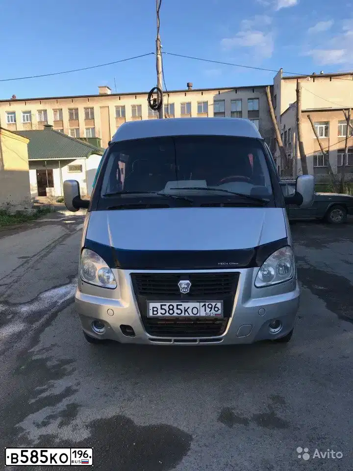 Фото автомобиля GAZ 2705 EL, 2007 — госномер Х393КС59. Цвет: серебристый