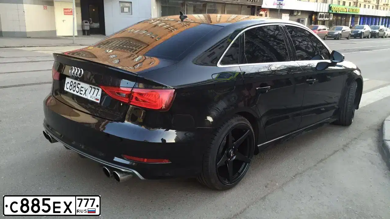 Фото автомобиля АУДИ A3, 2013 — госномер С422КМ57. Цвет: ЧЕРНЫЙ