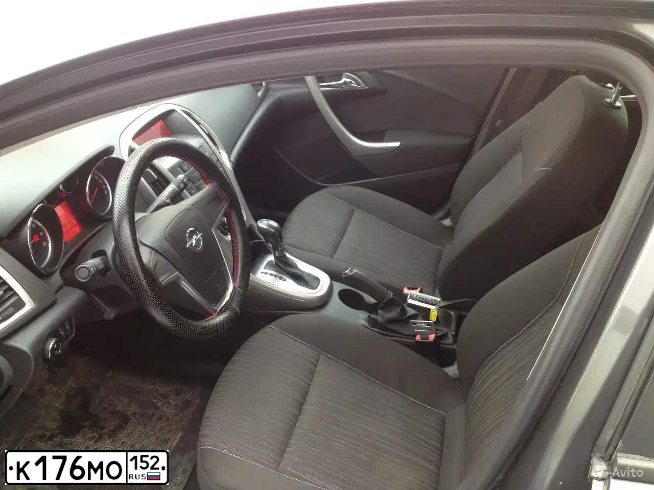 Фото автомобиля OPEL ASTRA, 2011 — госномер К324СР13. Цвет: ТЕМНО-СЕРЫЙ