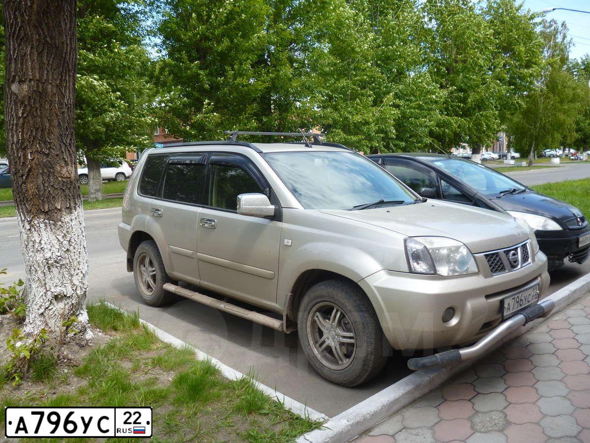 Фото автомобиля NISSAN X-TRAIL, 2004 — госномер А796УС22. Цвет: ЖЕЛТЫЙ (ЗОЛОТИСТЫЙ)