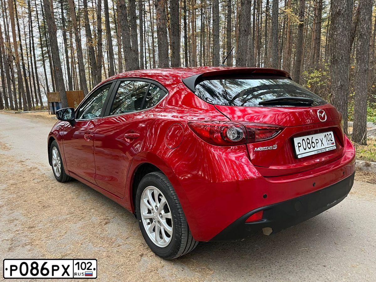 Фото автомобиля MAZDA 3, 2013 — госномер Р086РХ102. Цвет: КРАСНЫЙ