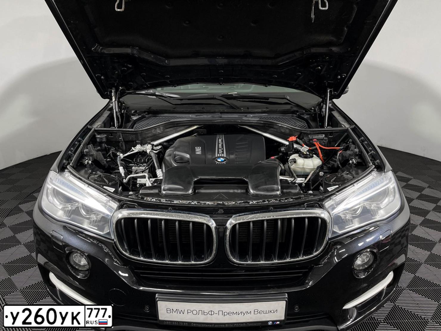 Фото автомобиля BMW X5, 2016 — госномер Т423МА39. Цвет: ЧЕРНЫЙ