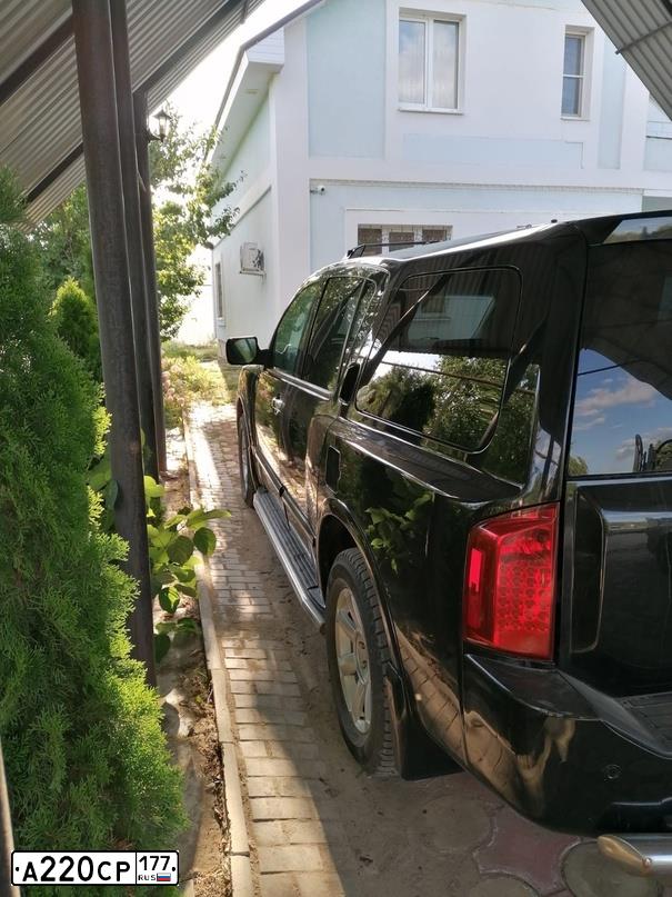 Фото автомобиля INFINITI QX, 2005 — госномер В378ОУ37