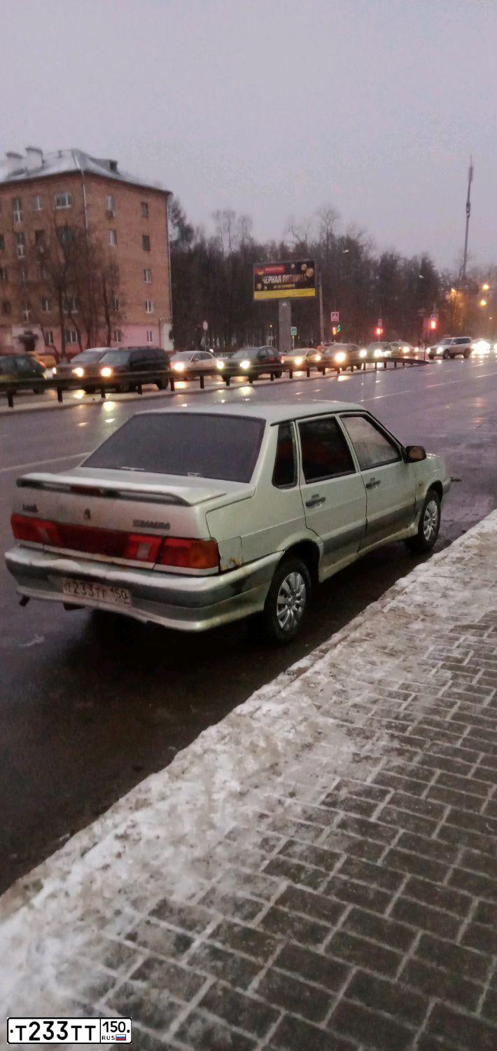 Фото автомобиля LADA 2107, 1987 — госномер Т233ТТ150. Цвет: БЕЛЫЙ