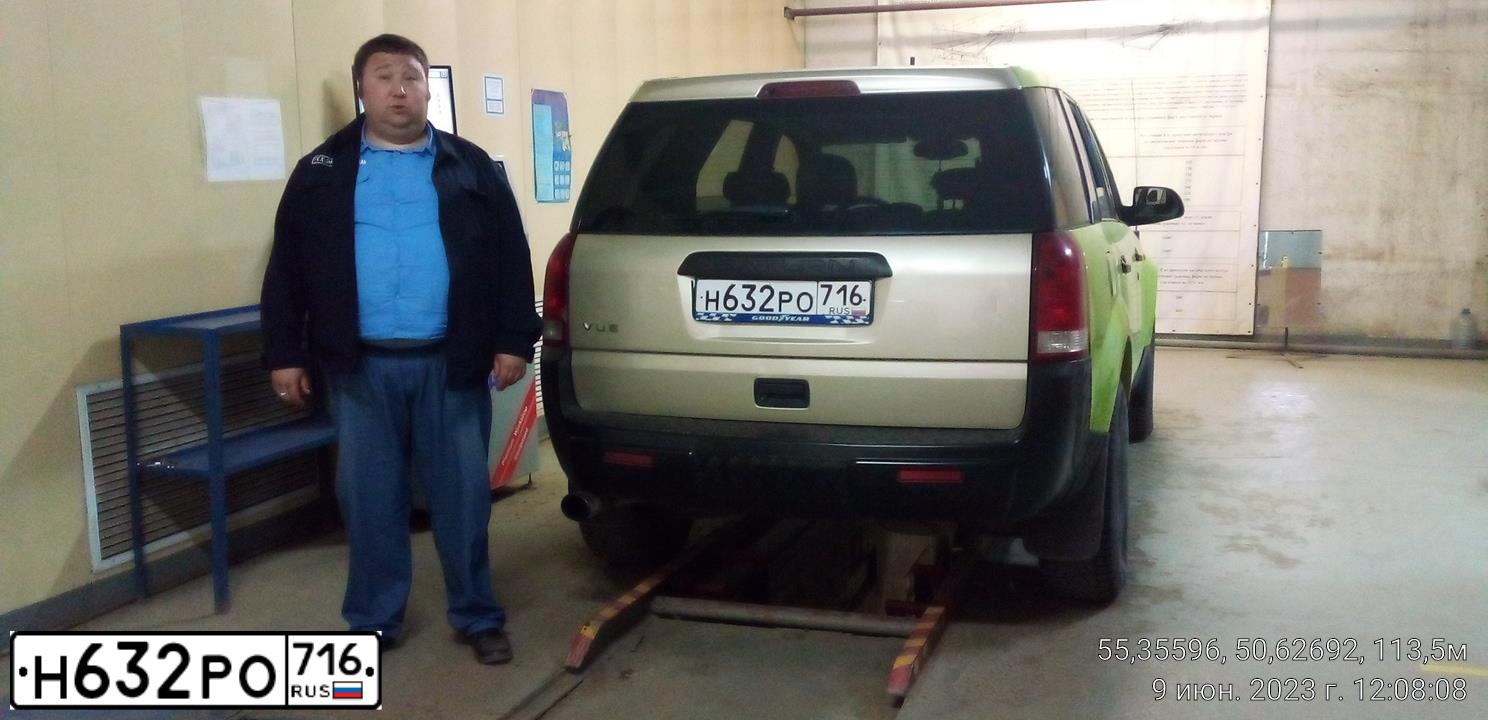 Фото автомобиля SATURN VUE, 2002 — госномер О766ХК716. Цвет: СВЕТЛО - ЗЕЛЕНЫЙ