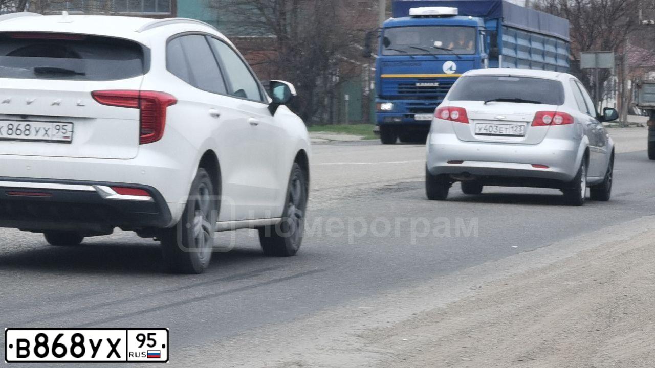 Фото автомобиля NISSAN TEANA, 2010 — госномер В868УХ95. Цвет: СЕРО-СИРЕНЕВЫЙ