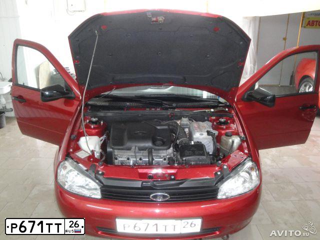Фото автомобиля LADA 1118 KALINA, 2006 — госномер Р671ТТ26. Цвет: СЕРЕБРИСТО-КРАСНЫЙ