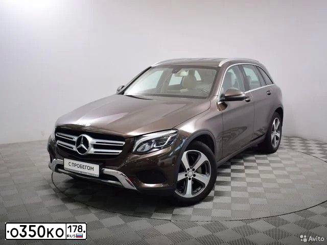 Фото автомобиля LADA LARGUS, 2017 — госномер О350КО178. Цвет: БЕЛЫЙ