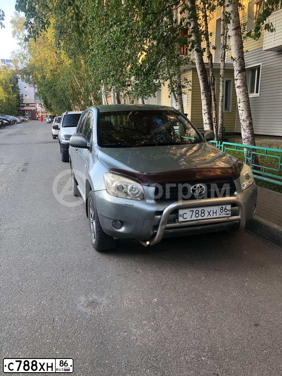 Фото автомобиля TOYOTA RAV4, 2006 — госномер С788ХН86. Цвет: СВЕТЛО-ЗЕЛЕНЫЙ