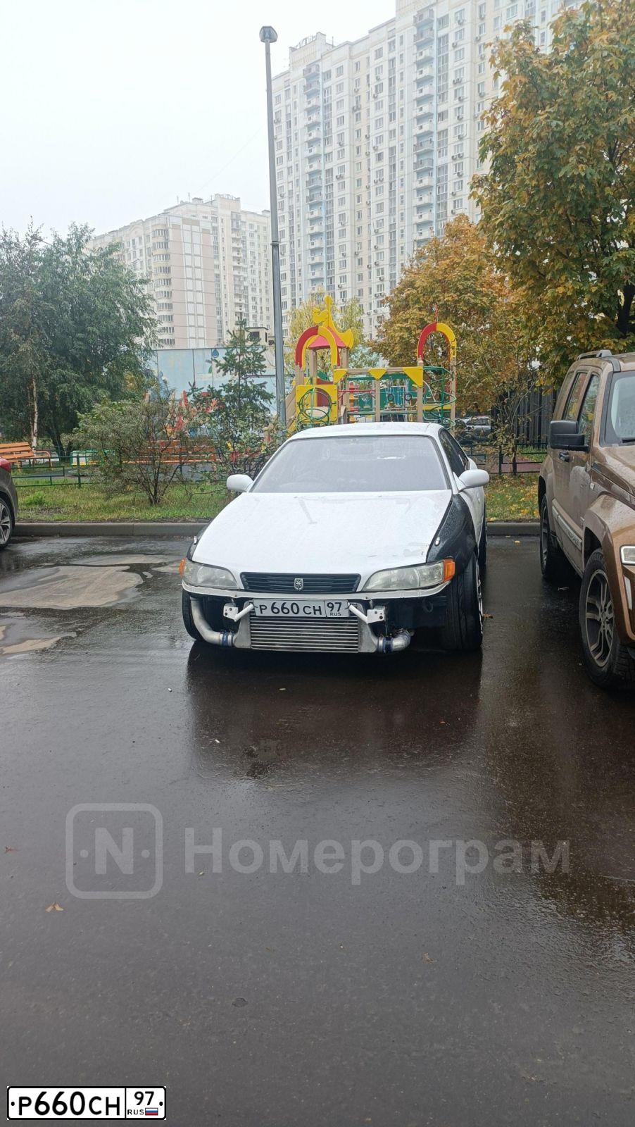 Фото автомобиля TOYOTA MARK X, 1987 — госномер К068ОМ797