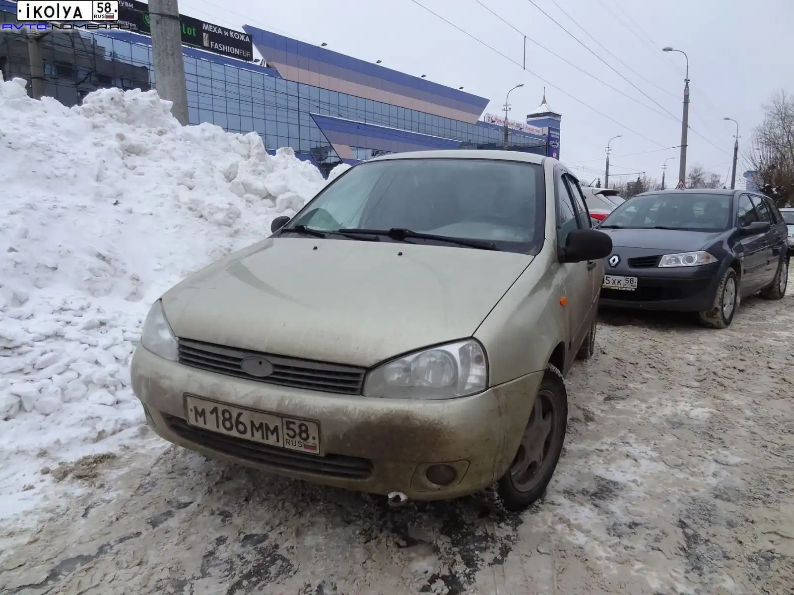 Фото автомобиля LADA 1119 KALINA, 2008 — госномер М186ММ58. Цвет: БЕЛО-ЖЕЛТЫЙ ПЕРЛАМУТРОВЫЙ