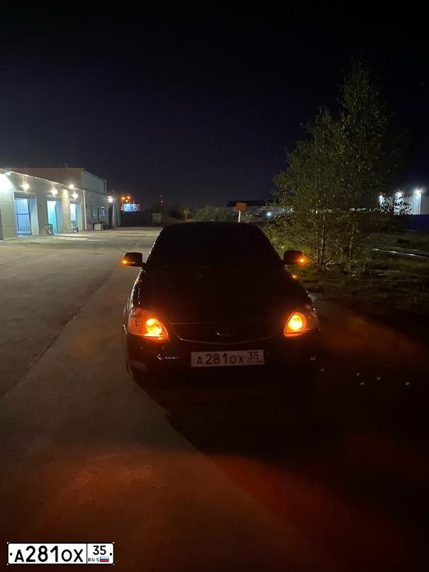 Фото автомобиля LADA 2172 PRIORA, 2008 — госномер А281ОХ35. Цвет: сине-зеленый