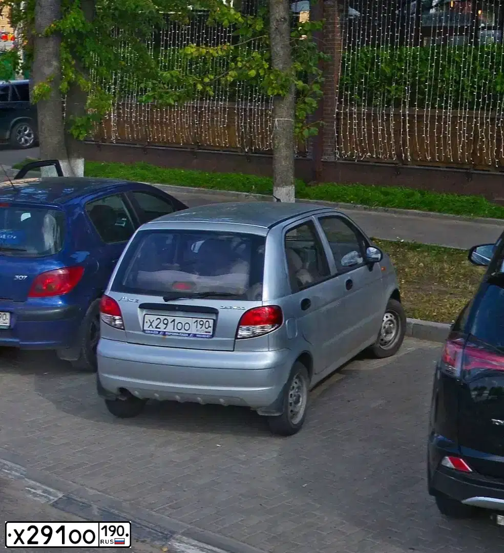 Фото автомобиля DAEWOO  MATIZ, 2011 — госномер Н387СР790. Цвет: Серебристый
