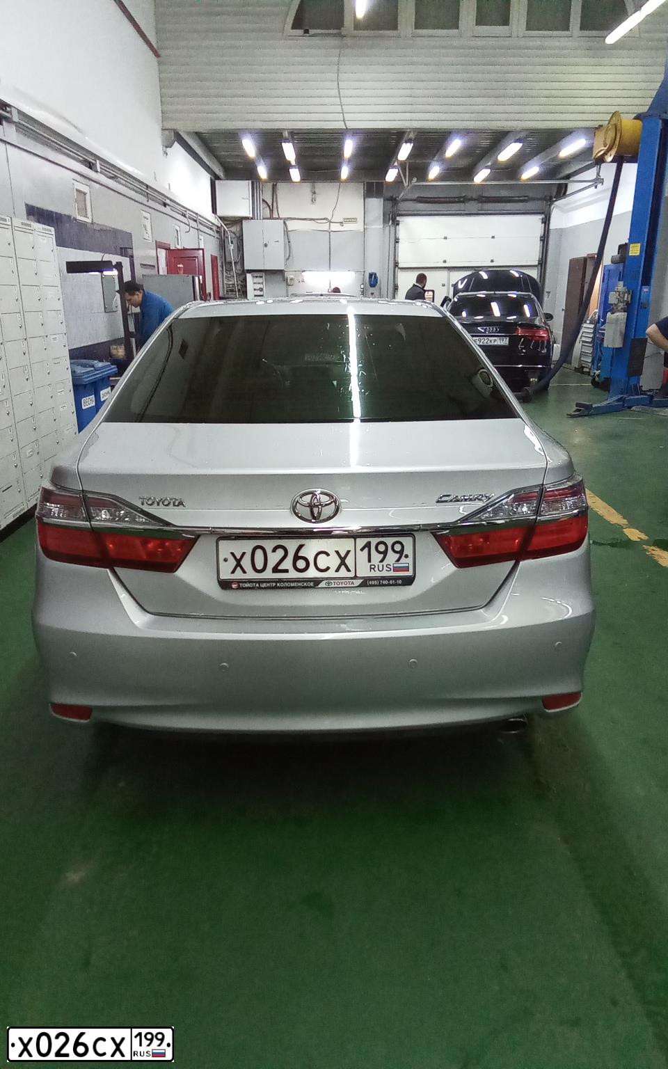 Фото автомобиля TOYOTA CAMRY, 2009 — госномер К719СУ82. Цвет: СЕРЕБРИСТЫЙ