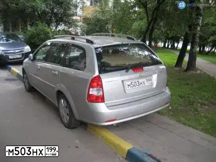 Фото автомобиля CHEVROLET LACETTI, 2008 — госномер М503НХ199. Цвет: СЕРЕБРИСТЫЙ
