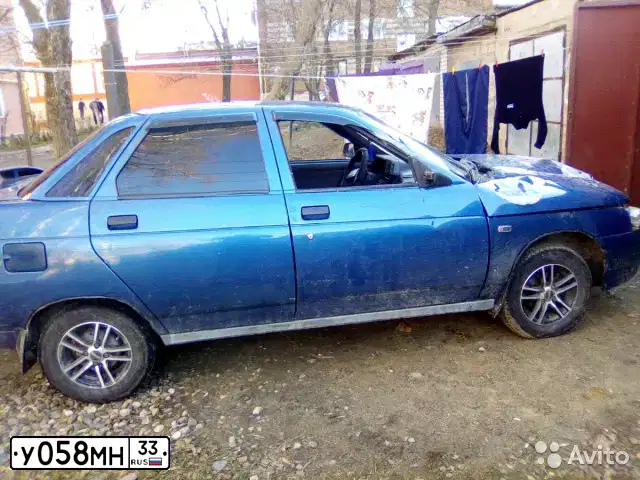 Фото автомобиля LADA 2110, 2004 — госномер Е095КХ97. Цвет: сине-зеленый