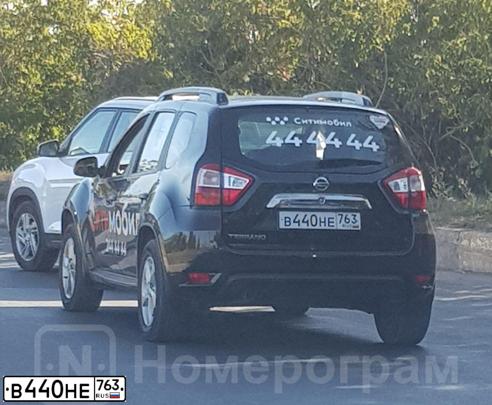 Фото автомобиля NISSAN TERRANO, 2016 — госномер В440НЕ763. Цвет: ЧЕРНЫЙ