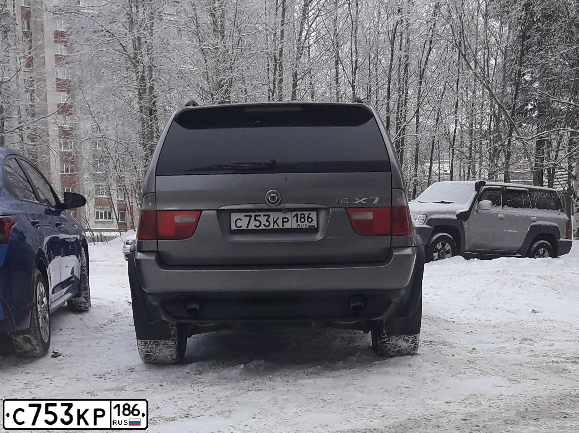 Фото автомобиля BMW X5, 2005 — госномер С598ТО790. Цвет: СЕРЫЙ