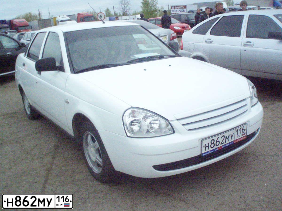 Фото автомобиля LADA PRIORA, 2011 — госномер Е169ЕТ156. Цвет: Белый