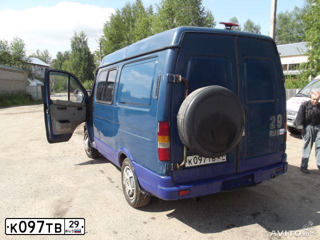 Фото автомобиля GAZ 2752 SOBOL, 2002 — госномер К097ТВ29. Цвет: СИНИЙ