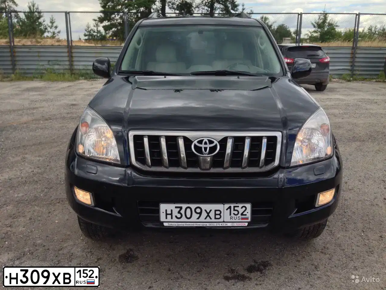 Фото автомобиля TOYOTA LANDCRUISER, 2007 — госномер Н309ХВ152. Цвет: ЧЕРНЫЙ
