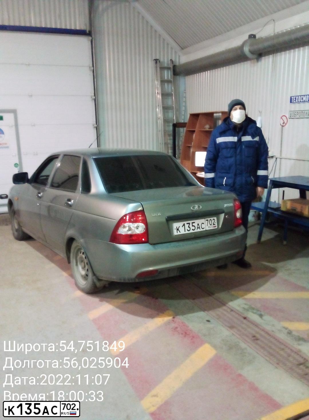Фото автомобиля LADA 2170 PRIORA, 2012 — госномер К135АС702. Цвет: средний серо-зеленый металлик