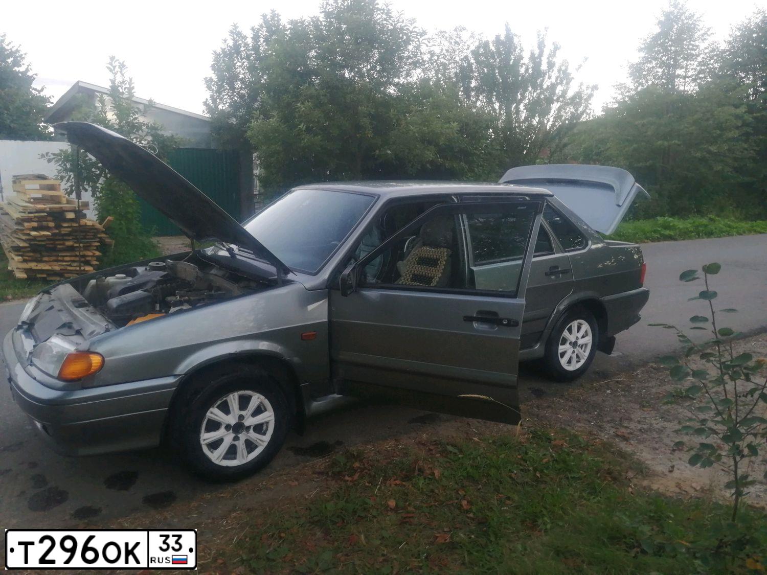 Фото автомобиля LADA 2115 SAMARA, 2008 — госномер Т296ОК33. Цвет: СЕРО-ЗЕЛЕНЫЙ