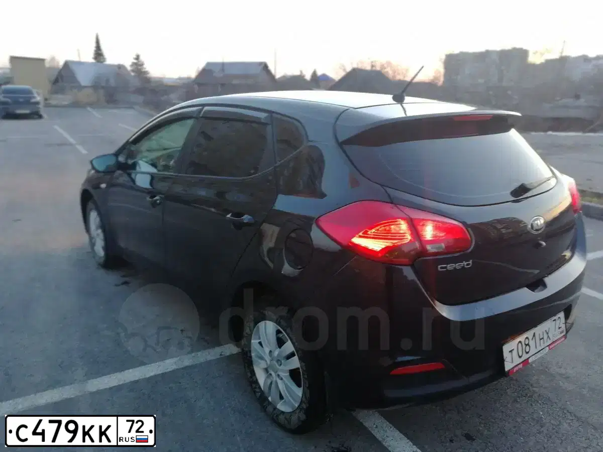 Фото автомобиля TOYOTA AURIS, 2014 — госномер С479КК72. Цвет: ЧЕРНЫЙ