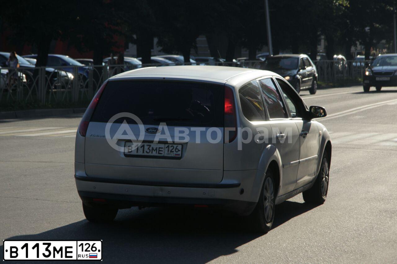 Фото автомобиля FORD D FOCUS, 2007 — госномер Н704ВЕ126. Цвет: Серебристый