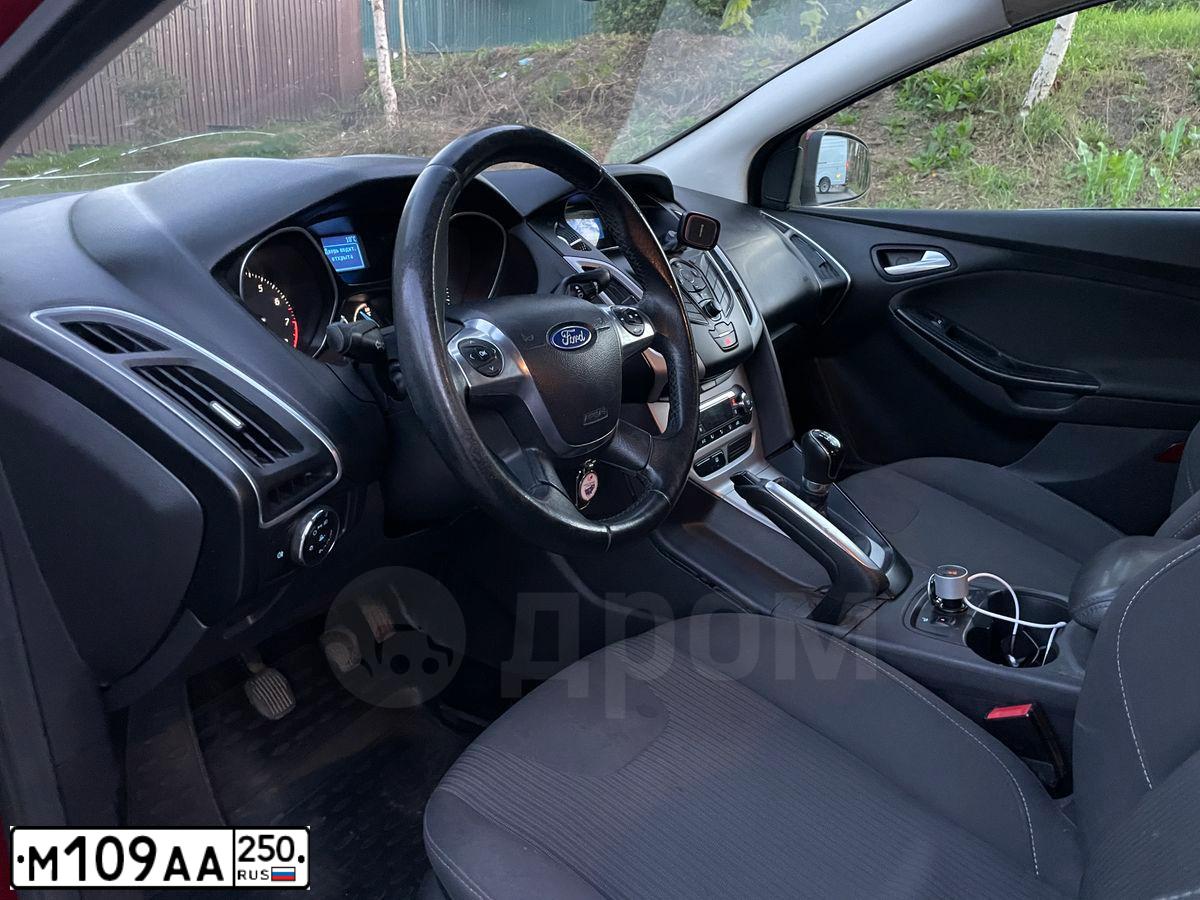 Фото автомобиля FORD D FOCUS, 2012 — госномер М109АА250. Цвет: Красный
