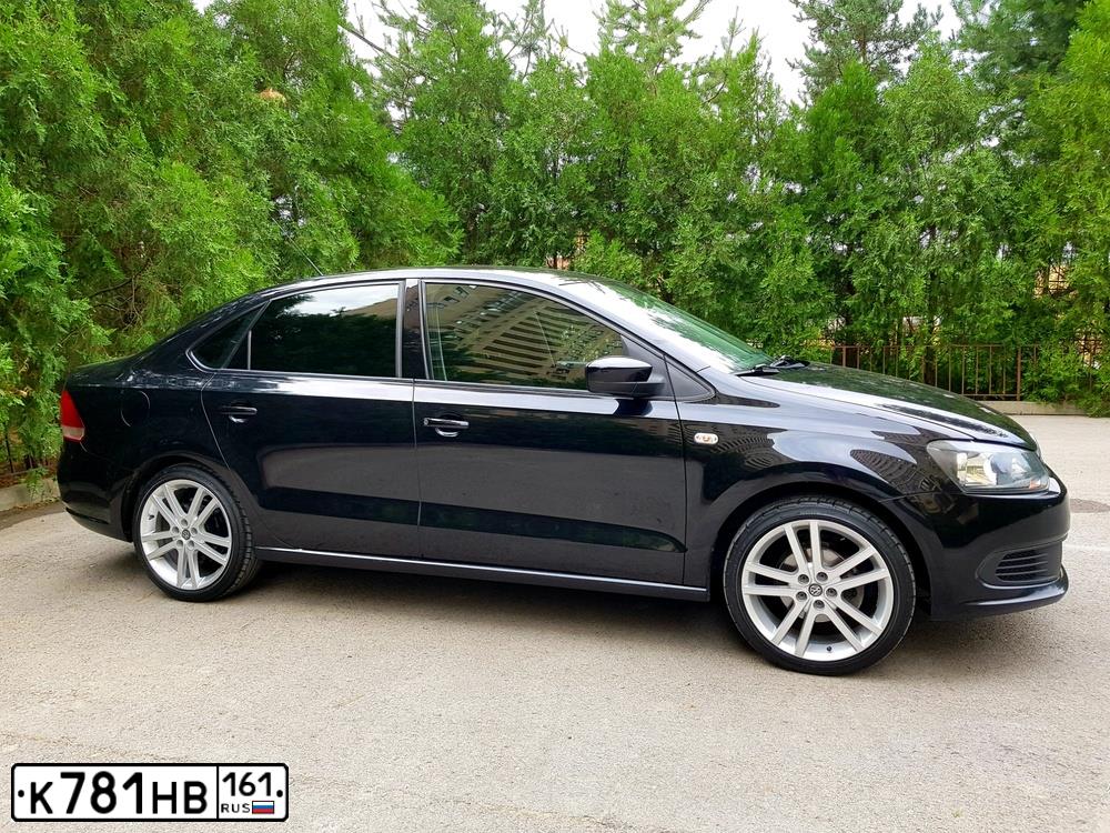 Фото автомобиля VOLKSWAGEN POLO, 2011 — госномер М916ВО193. Цвет: ЧЕРНЫЙ