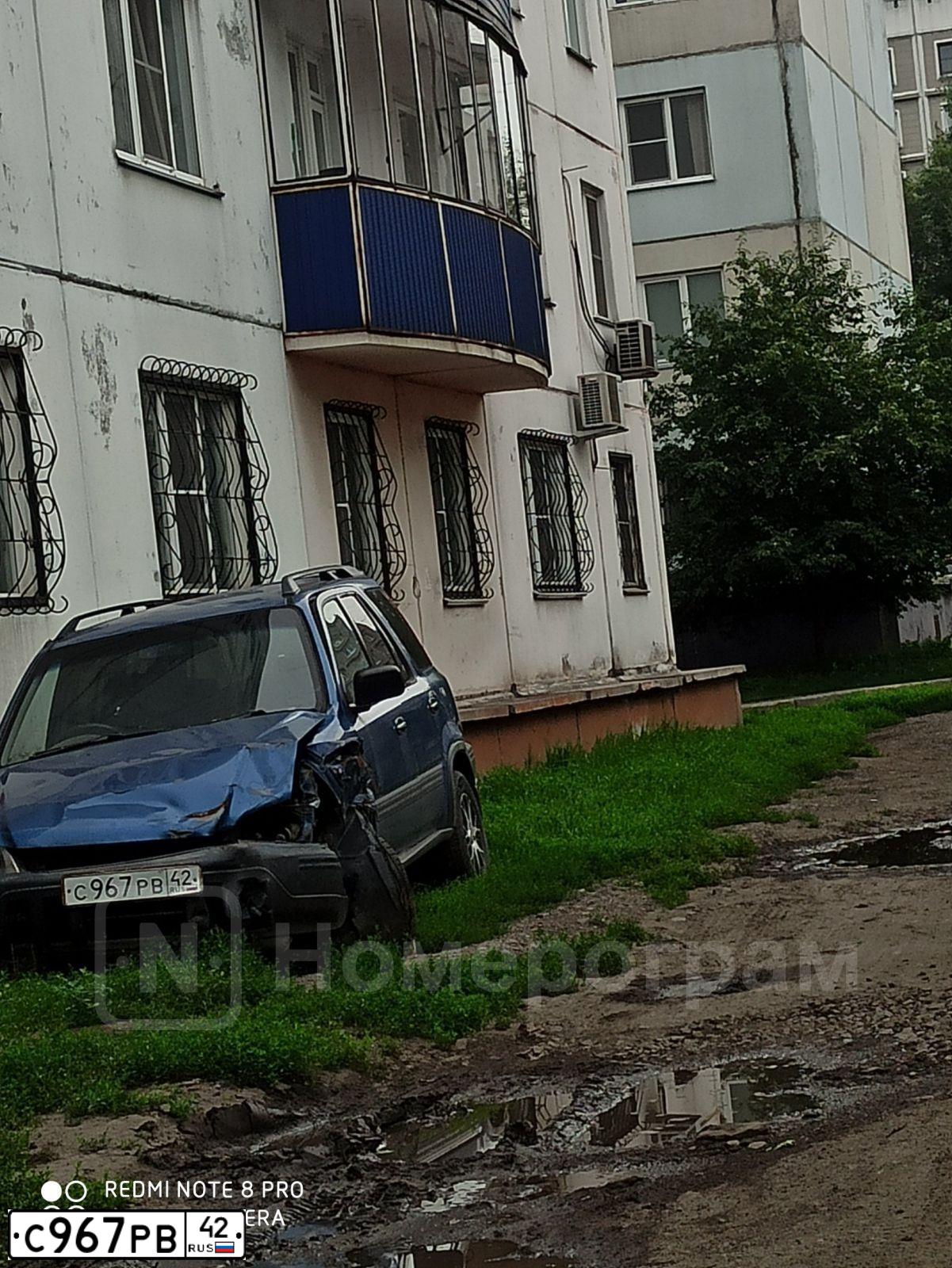 Фото автомобиля HONDA CR-V, 1996 — госномер С967РВ42