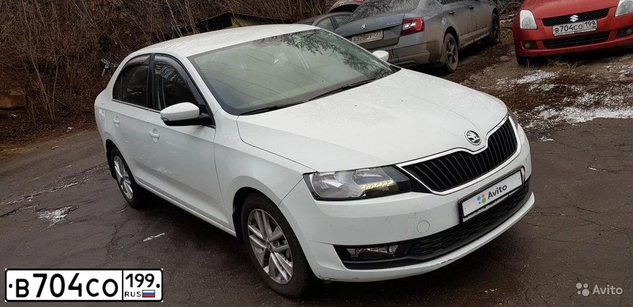 Фото автомобиля SUZUKI SWIFT, 2008 — госномер В704СО199. Цвет: ОРАНЖЕВЫЙ