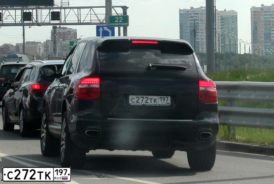 Фото автомобиля PORSCHE CAYENNE, 2007 — госномер В919ОМ156. Цвет: ЧЕРНЫЙ