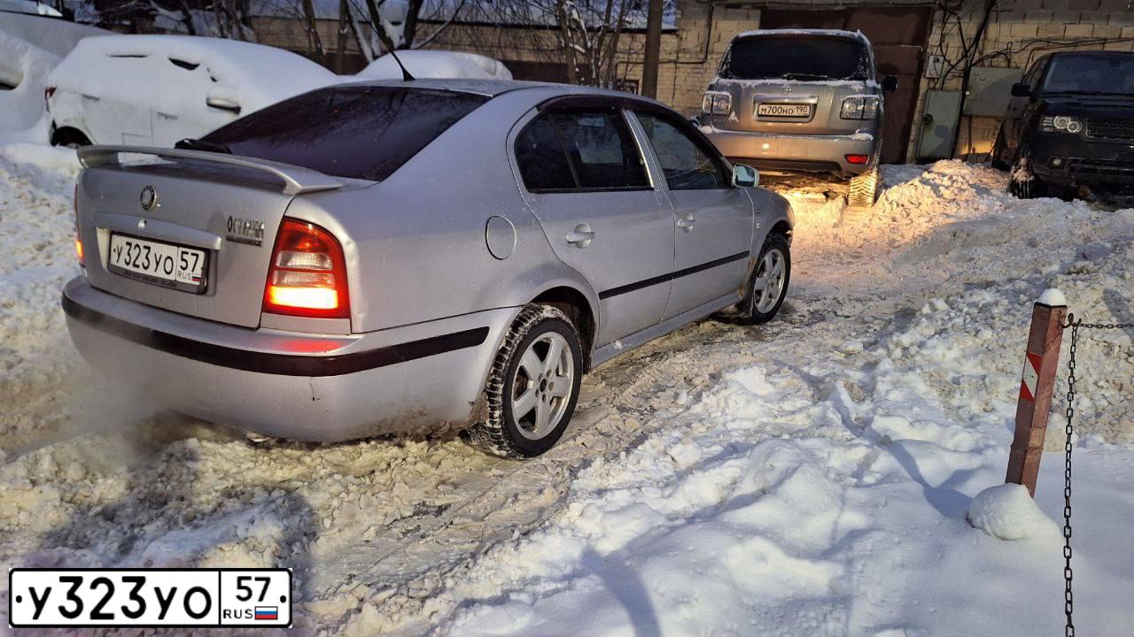 Фото автомобиля SKODA OCTAVIA, 2001 — госномер М959КХ76