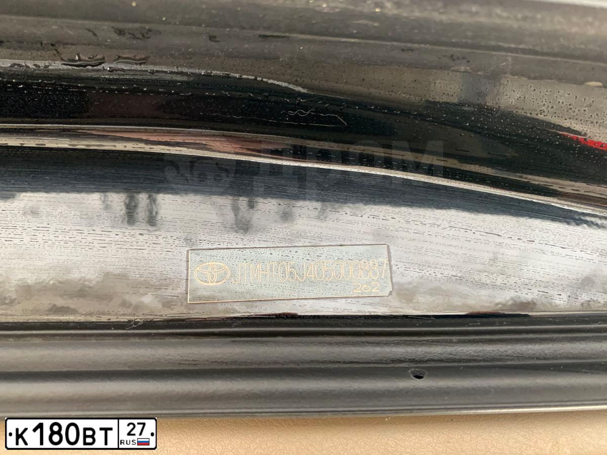 Фото автомобиля TOYOTA LANDCRUISER 200, 2007 — госномер К180ВТ27. Цвет: ЧЕРНЫЙ