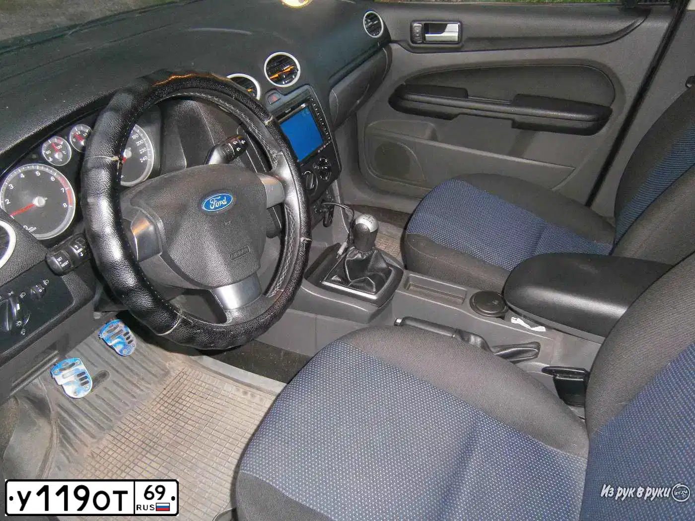 Фото автомобиля FORD FOCUS, 2007 — госномер У119ОТ69. Цвет: ЧЕРНЫЙ