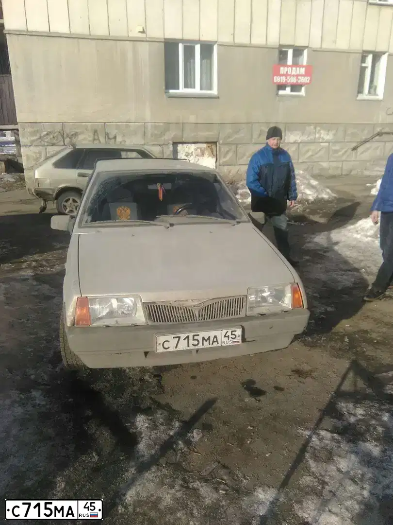 Фото автомобиля LADA 2109 SAMARA, 2003 — госномер Х359ВУ96. Цвет: СВЕТЛО-СЕРЫЙ