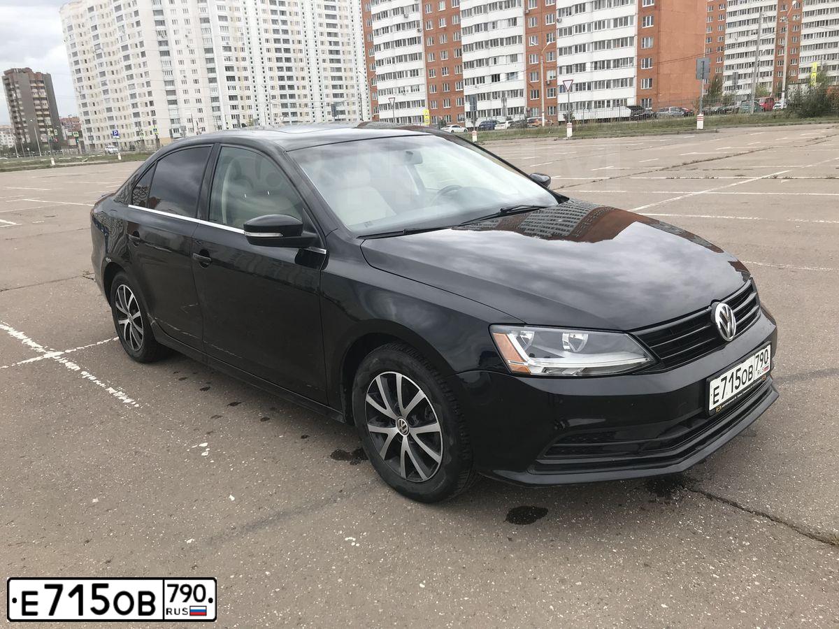 Фото автомобиля VOLKSWAGEN JETTA, 2016 — госномер Е715ОВ790. Цвет: ЧЕРНЫЙ