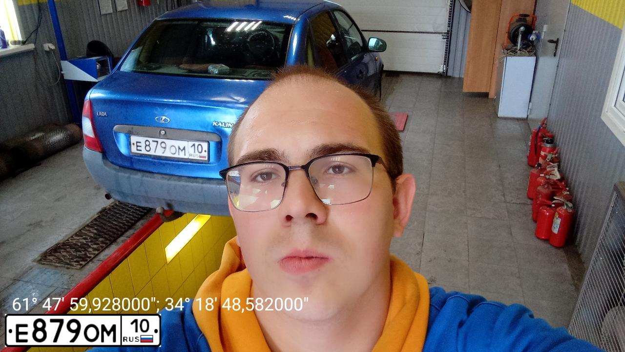 Фото автомобиля ВАЗ 11183 LADA KALINA, 2007 — госномер Н327МК10. Цвет: ЯРКО-СИНИЙ