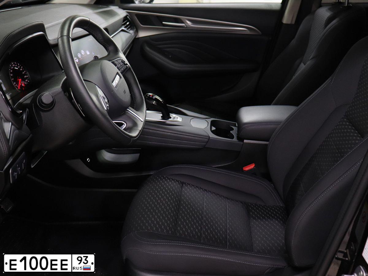 Фото автомобиля AUDI A8, 2011 — госномер Е100ЕЕ93. Цвет: ЧЕРНЫЙ