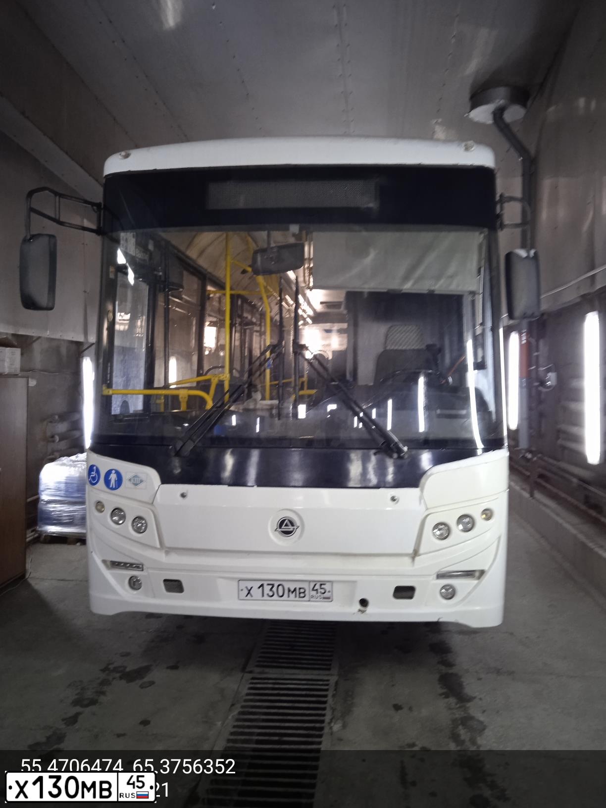 Фото автомобиля KAVZ 4239, 2017 — госномер Х130МВ45. Цвет: БЕЛЫЙ