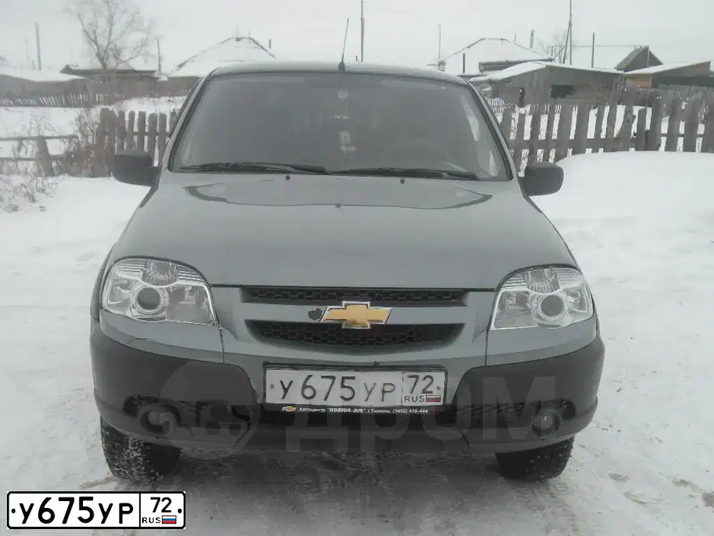 Фото автомобиля CHEVROLET NIVA, 2010 — госномер У675УР72. Цвет: ТЕМНО-СЕРЫЙ МЕТАЛЛ