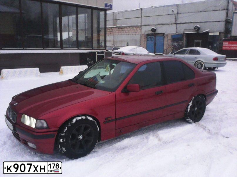 Фото автомобиля BMW SERIE 3, 1996 — госномер А393ХН147. Цвет: Красный