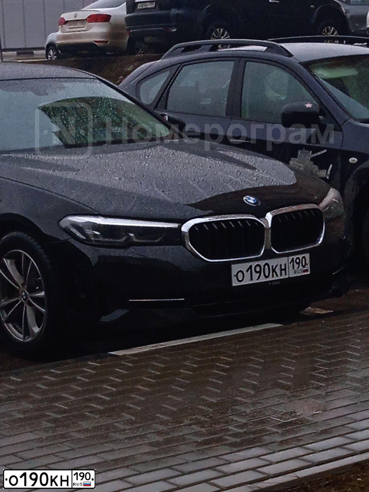 Фото автомобиля BMW 520I, 2021 — госномер А340ОС761. Цвет: СЕРЫЙ