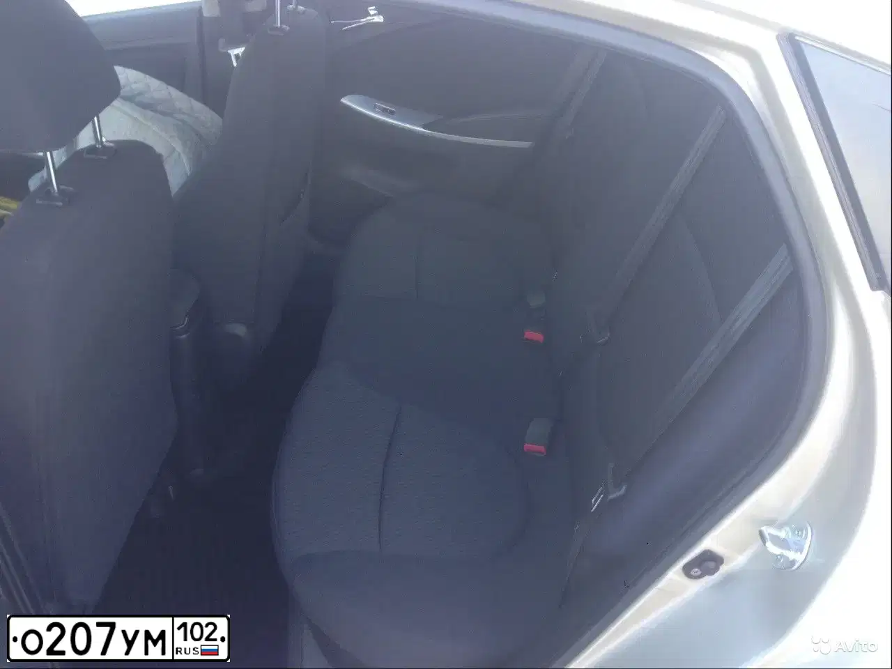 Фото автомобиля HYUNDAI SOLARIS, 2013 — госномер О207УМ102. Цвет: БЕЖЕВО-СЕРЫЙ