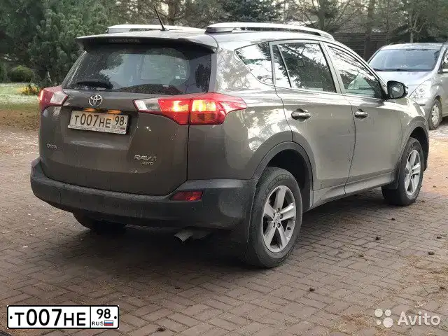 Фото автомобиля KIA SPORTAGE, 2018 — госномер Т007НЕ98. Цвет: БЕЛЫЙ