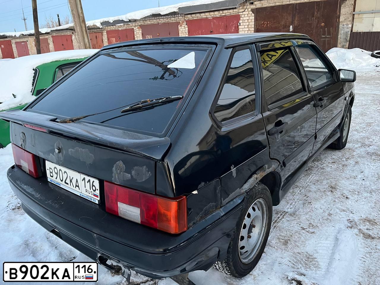 Фото автомобиля LADA 2114 SAMARA, 2010 — госномер В902КА116. Цвет: СИНЕ-ЧЕРНЫЙ