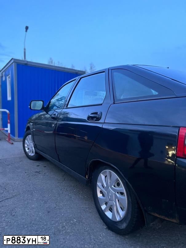 Фото автомобиля LADA 2112, 2007 — госномер Р371ХЕ159. Цвет: ГРАФИТОВЫЙ М ЕТАЛИК