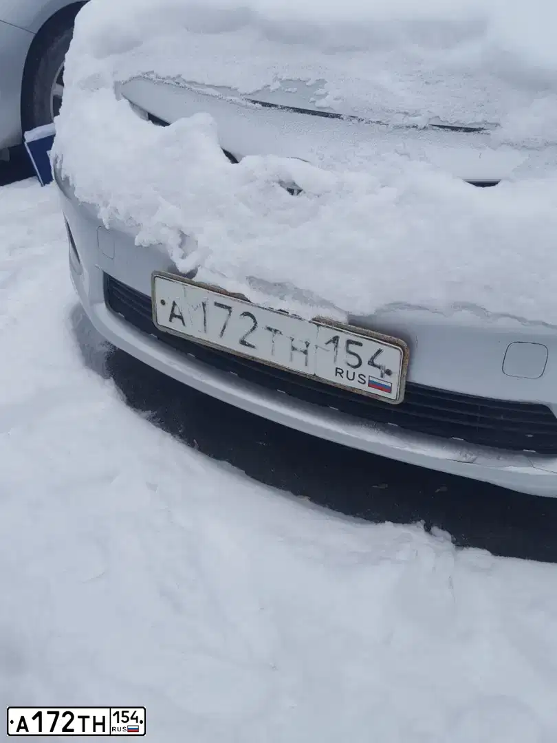 Фото автомобиля TOYOTA COROLLA, 2011 — госномер Р888СК72. Цвет: СЕРЕБРИСТЫЙ